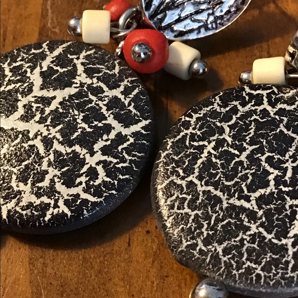 Chico's Jewelry - Chico’s ladies dangle post earrings NWT